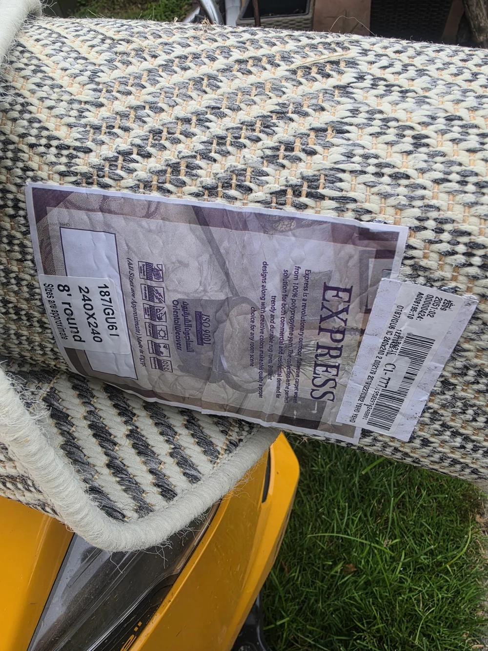 Gray Round Chevron Indoor/Outdoor Rug - Neutral Home Accent